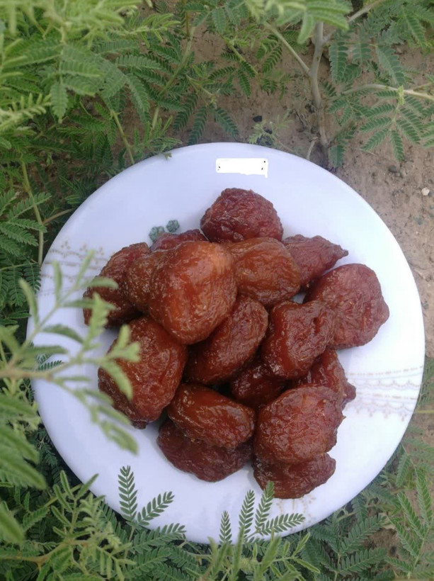 آلو بخارا حاج حسنی